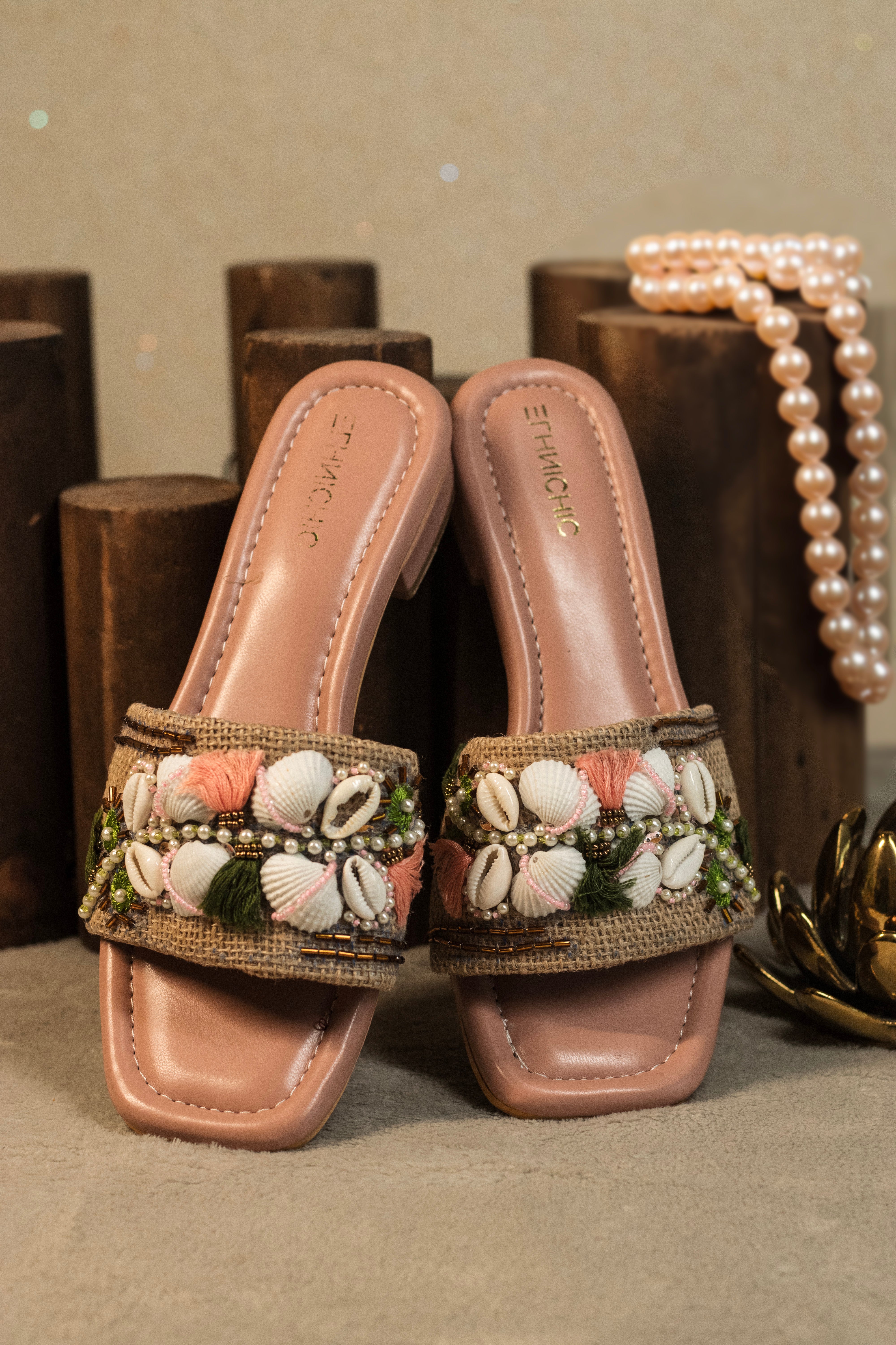 Seashell Charm Embellished Sliders