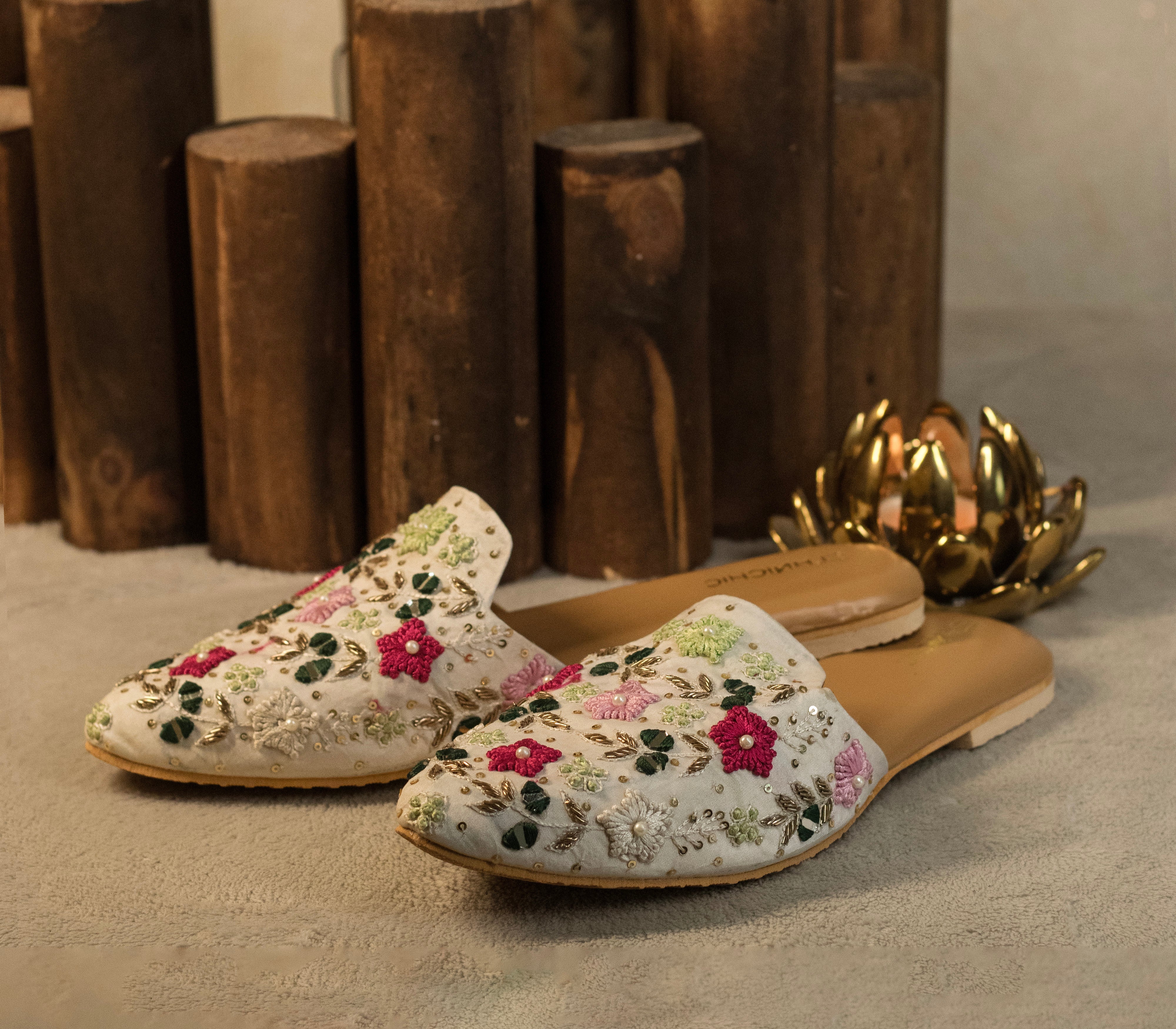 Floral Embroidered Ethnic Mule Flats