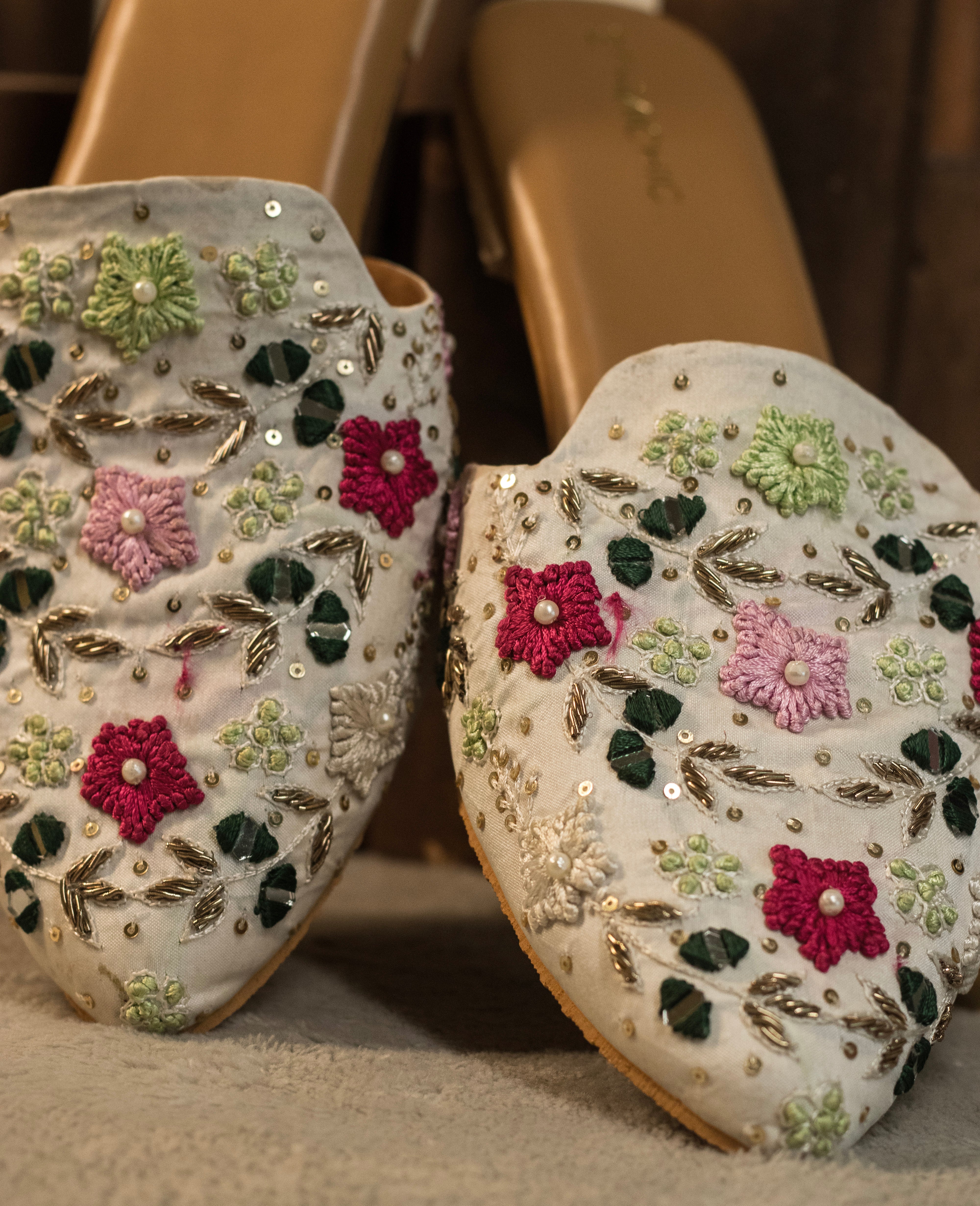 Floral Embroidered Ethnic Mule Flats