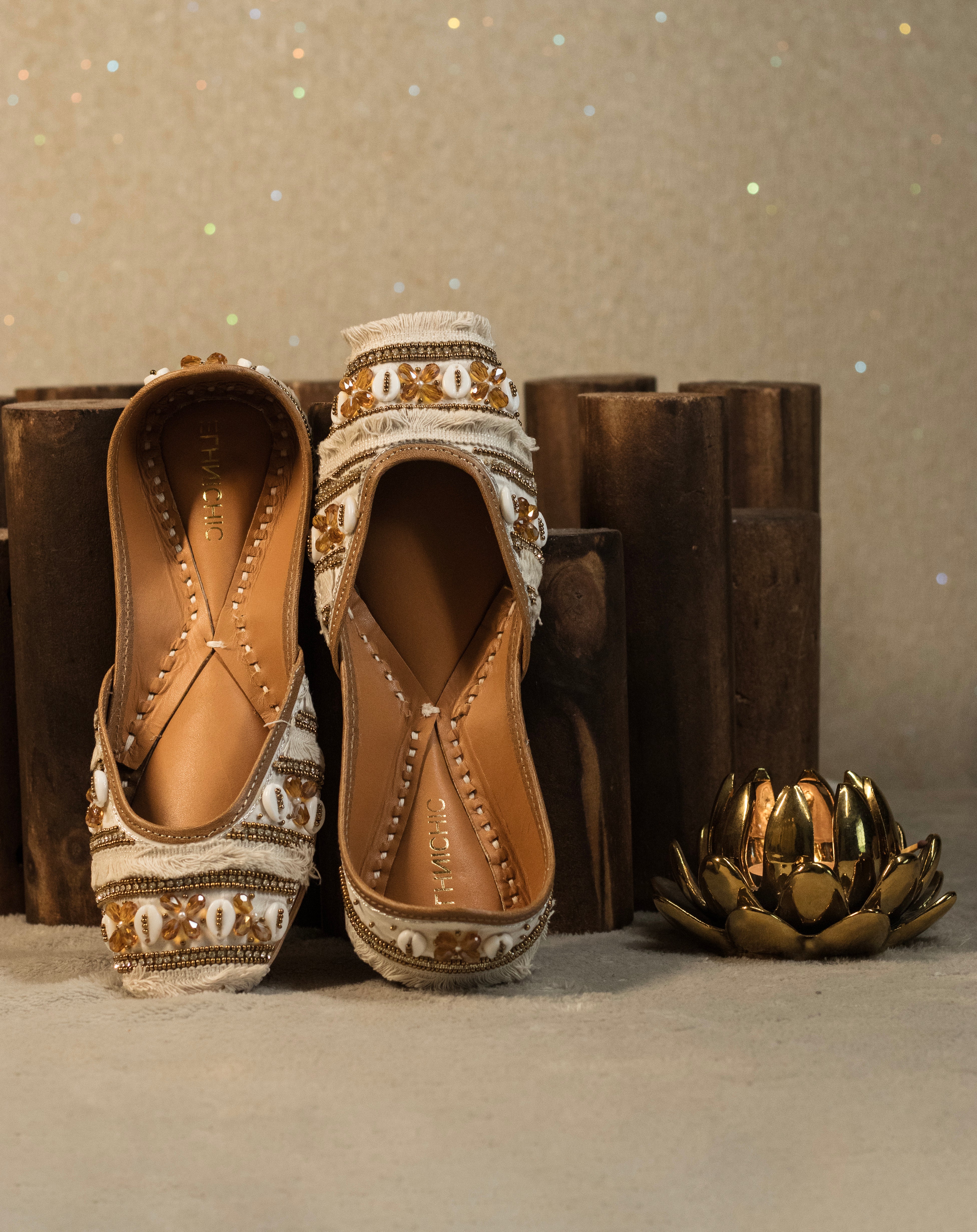 Boho-Chic Cowrie Shell & Fringe Jutti