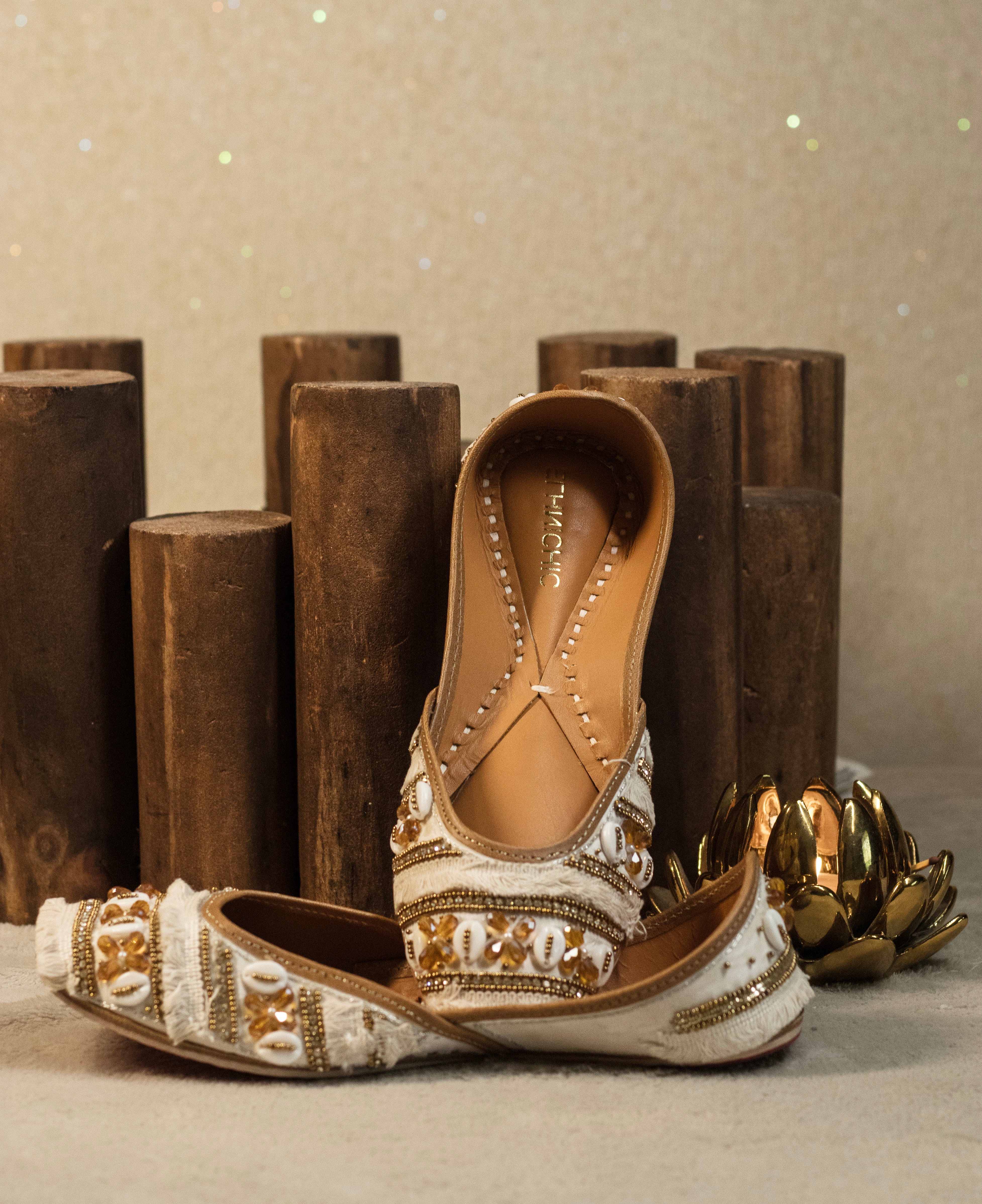 Boho-Chic Cowrie Shell & Fringe Jutti